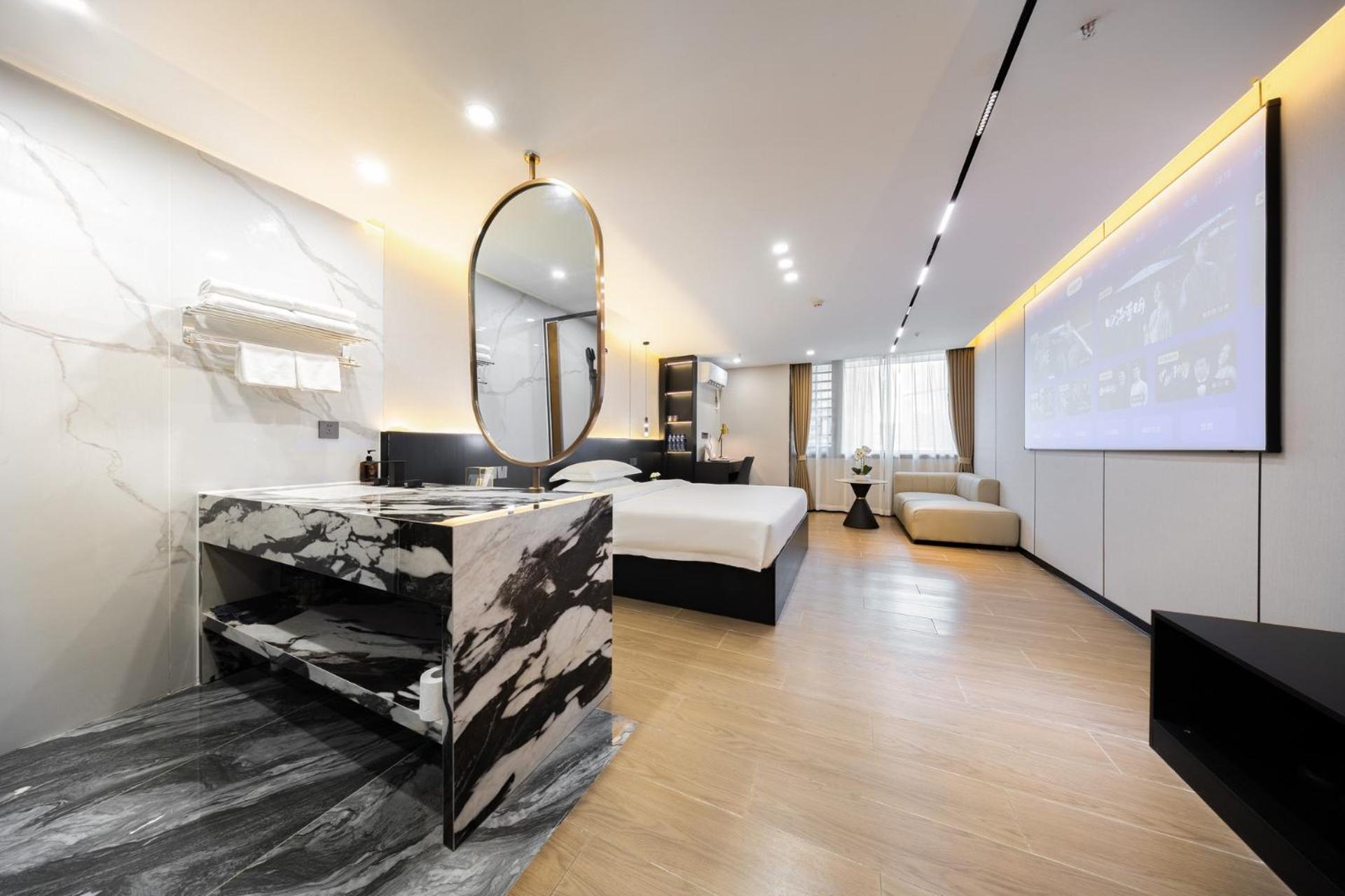 Yun Jin City View Hotel - Guangzhou Taikoo Hui Zhujiang New Town Tianhe Sports Center Екстер'єр фото