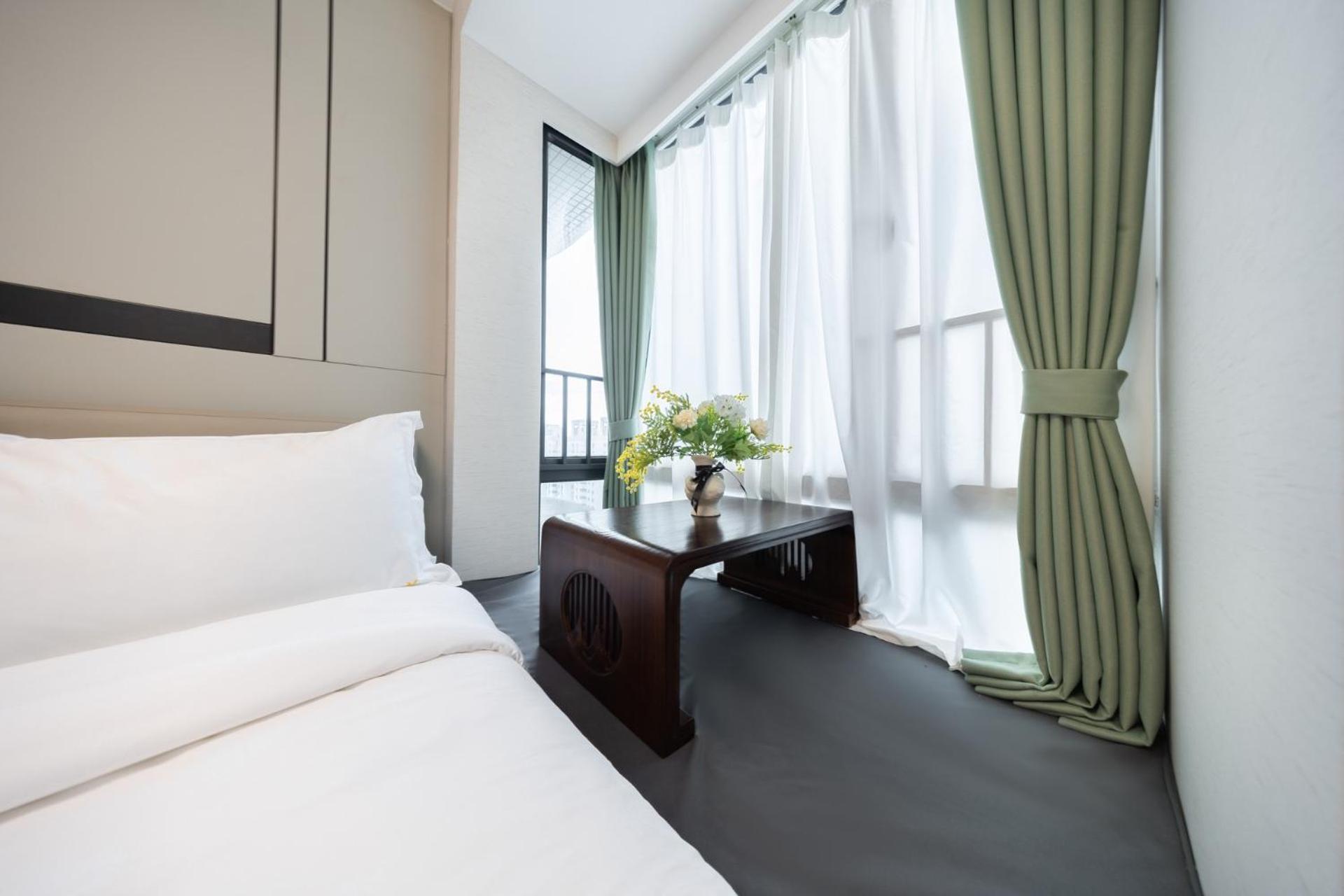 Yun Jin City View Hotel - Guangzhou Taikoo Hui Zhujiang New Town Tianhe Sports Center Номер фото